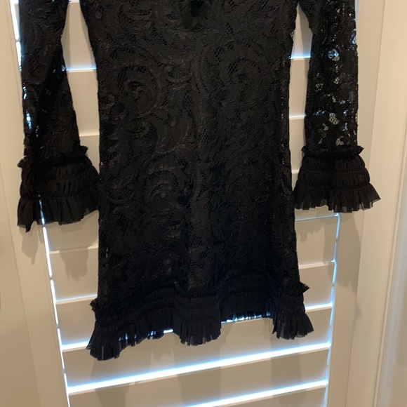 NWT Alexis Nuray - black lace dress - Picture 4 of 8
